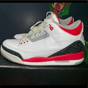 Jordan fire red 3 Retro size 11